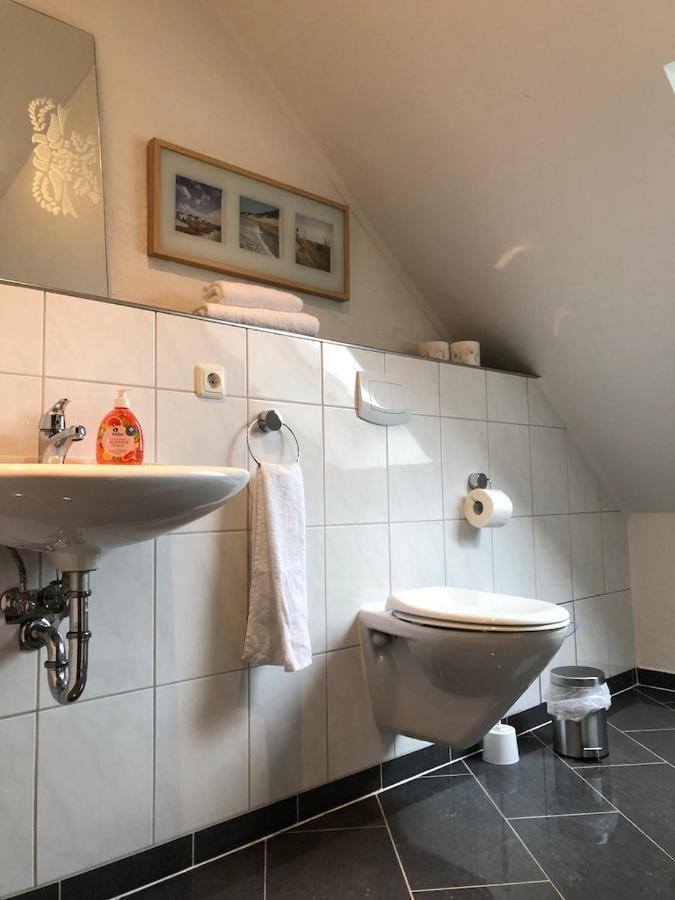 Ferienwohnung In Historischem Bauernhaus In Der Eifel Mettendorf エクステリア 写真