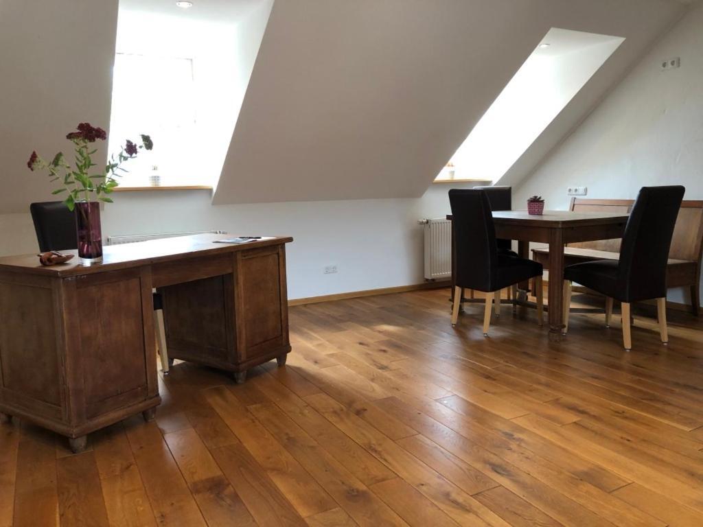 Ferienwohnung In Historischem Bauernhaus In Der Eifel Mettendorf エクステリア 写真