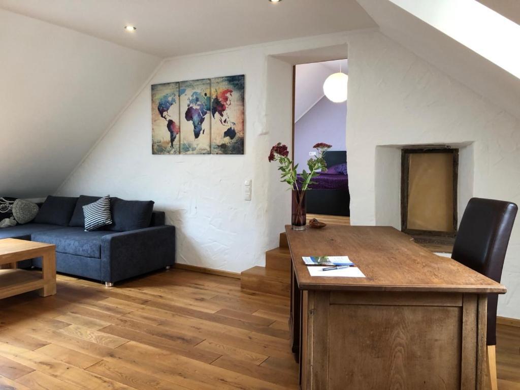 Ferienwohnung In Historischem Bauernhaus In Der Eifel Mettendorf エクステリア 写真