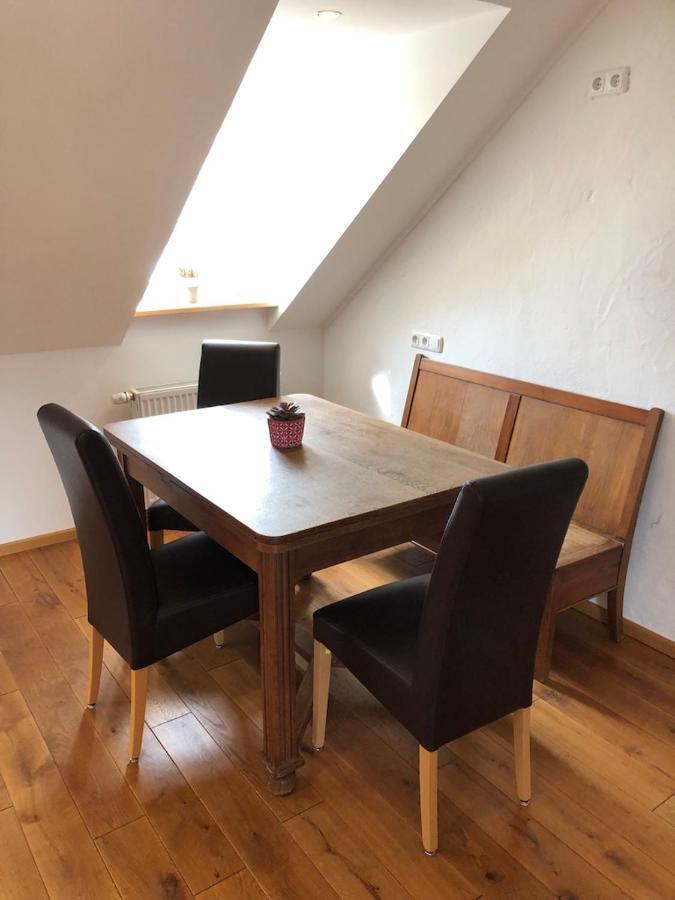 Ferienwohnung In Historischem Bauernhaus In Der Eifel Mettendorf エクステリア 写真